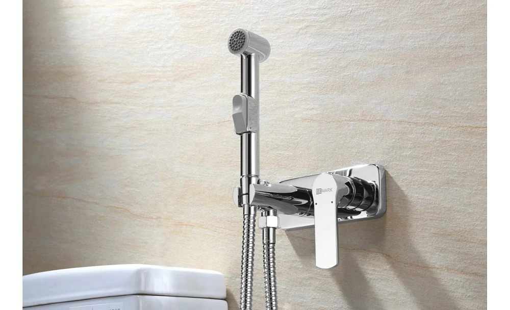 Смеситель Lemark Plus Grace с гигиеническим душем (LM1519C)